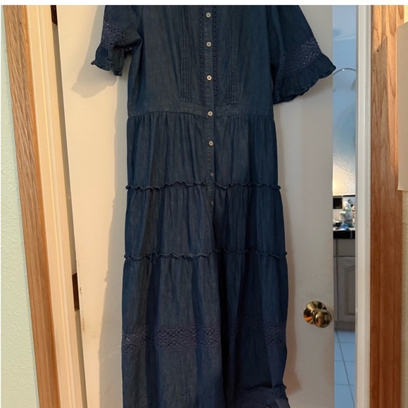 Love shack fancy gap tiered denim dress Prairie look M Get in on Denim Trend - Picture 6 of 8